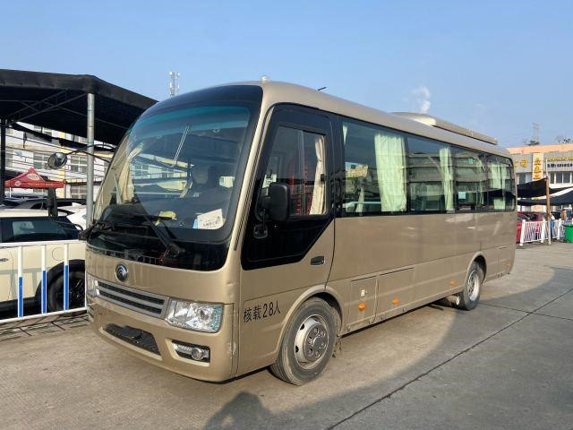 秒針Yutong ZK6728は色のYuchai使用された金エンジンをバスで運ぶ2019年の28人の客車バスをバスで運ぶ