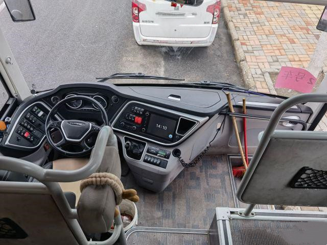 中古のYutongの長距離バスはバスZK6148がWeichaiエンジン400hpのディーゼル バスを使用したコーチを使用した
