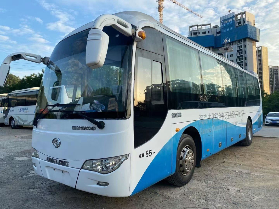 Long XMQ6110バス王はコーチによって使用される55seats 2ドアのユーロIV 2+3layoutをバスで運ぶ
