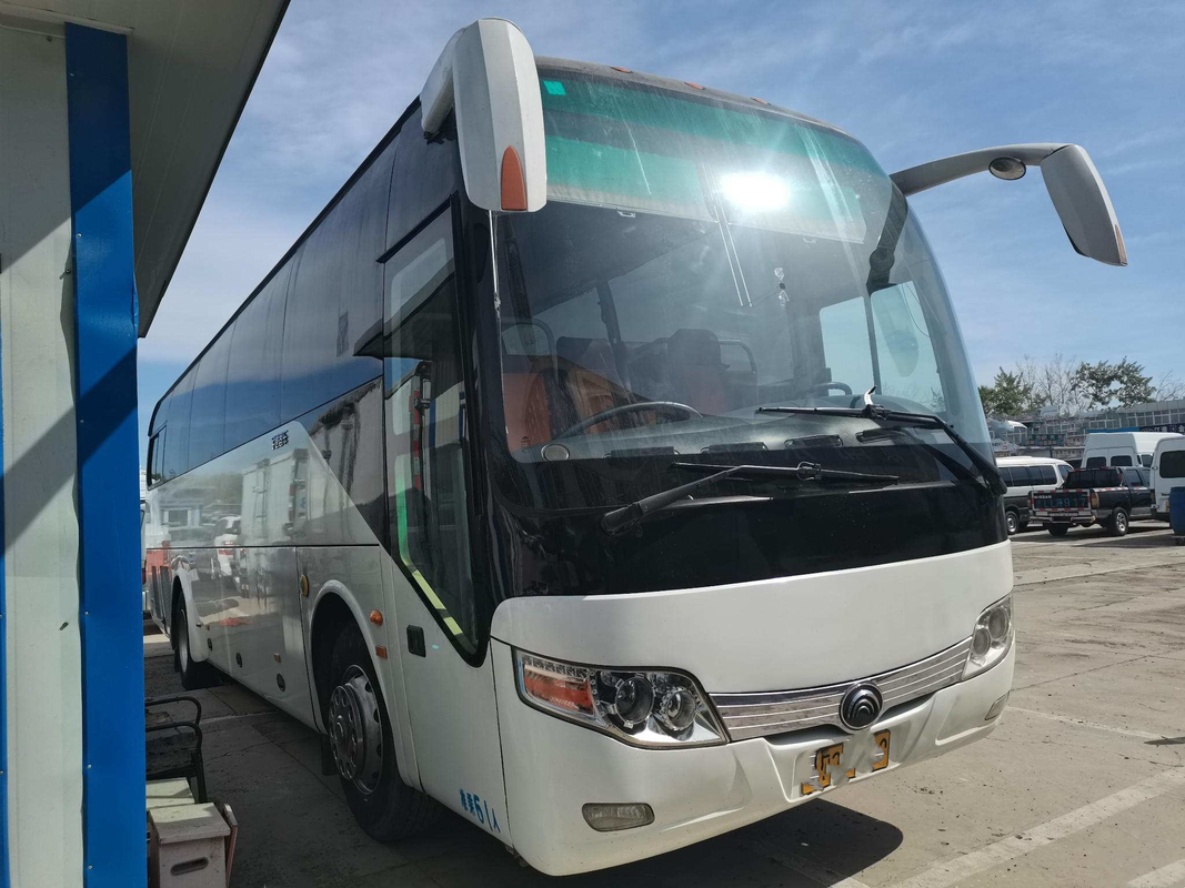 バスおよびコーチのYutong Zk6107 51seatsの乗客バス秒針ドライブ バス左のステアリング