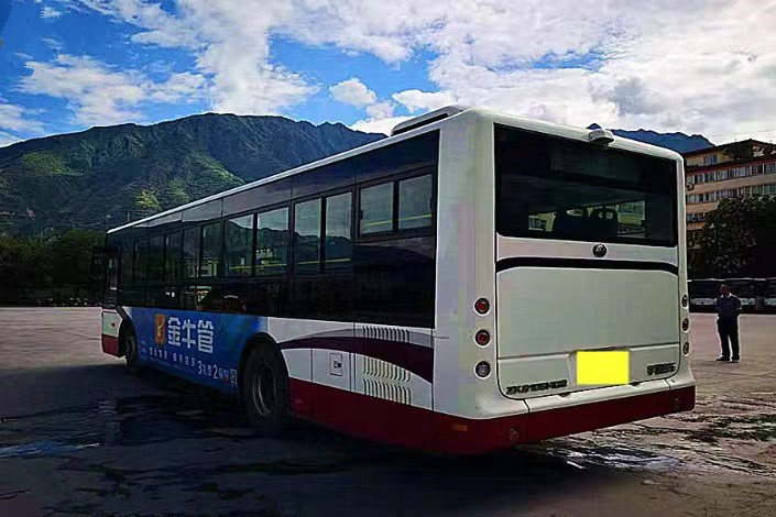 32の/92座席によって使用されたYutongのバスZk6105は公共交通機関のディーゼル機関のために都市バスを使用した