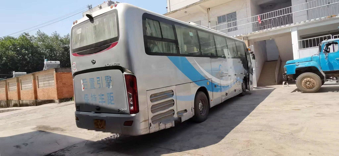 KinglongバスXMQ6113は設計2016使用された観光バス49seatsバス付属品をコーチするバスで運ぶ