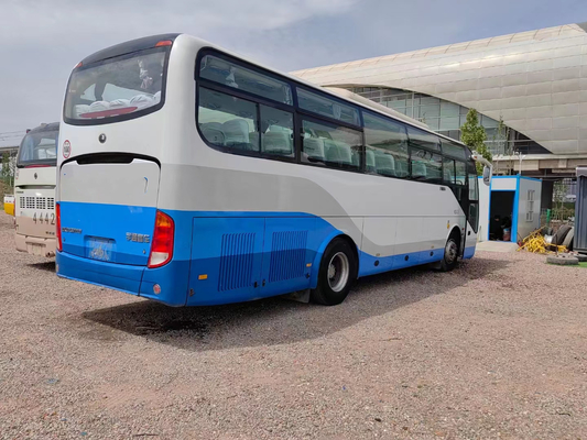 47seatsは乗客バス180kw Yuchaiエンジンの左のステアリングYutong Zk6107を使用した