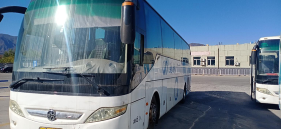 コーチ バス秒針のYutong贅沢なバスは販売のために51の座席乗客の交通機関バスを使用した