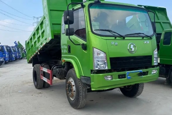 採鉱のダンプ トラック150hp 4×2の緑色SHACMAN SX3310の速い変速機の定格負荷15.37t