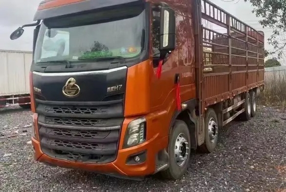 第2手の貨物自動車のオレンジ色トラック12メートルの8×4ドライブ モードYuchaiエンジン6シリンダー420hp 2021year Dongfeng貨物