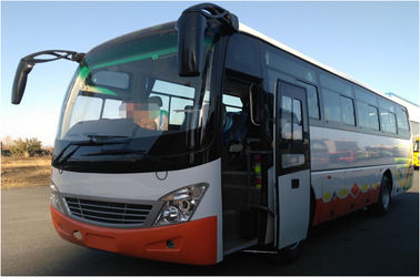 Dongfengは48座席を持つチャーター バス、155kw力によって使用されたバスおよびコーチを使用しました