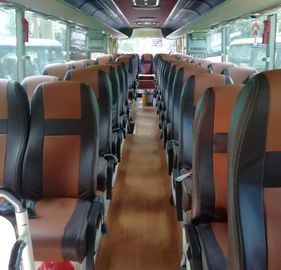Yutongは57の座席ディーゼル機関を搭載する贅沢なコーチ/使用された乗客バスを使用しました