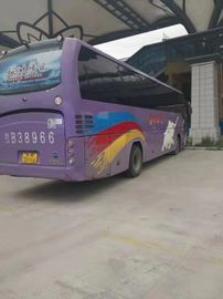 Yutongはコーチ バス51座席紫色色の最高速度100km/Hディーゼル強いエンジンを使用しました