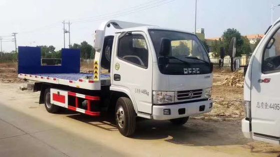 ユーロ3台のDongfeng 95HP 6の車輪の道救助のレッカー車3トン5トン6トン