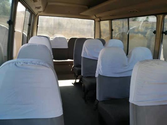 2009の年18の座席によって使用されたコースター バス、トヨタ・コースター バスLHDはディーゼル機関、左のステアリングを搭載する小型バスを使用した