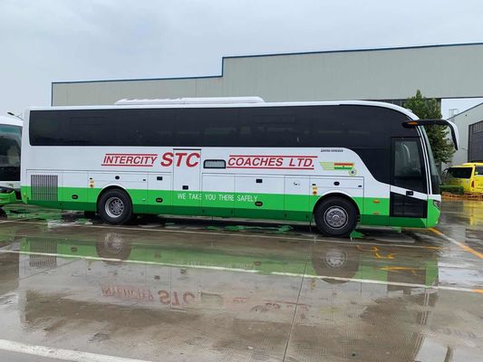 使用されたZhongtongバスLCK6128新しいバス56座席両開きドア大きいコンパートメント後部エンジン