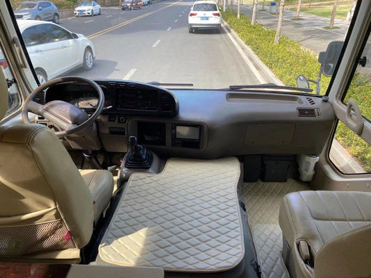 使用されたトヨタ・コースター バス23座席ユーロIIIのディーゼル機関の低いキロメートルVIPの座席