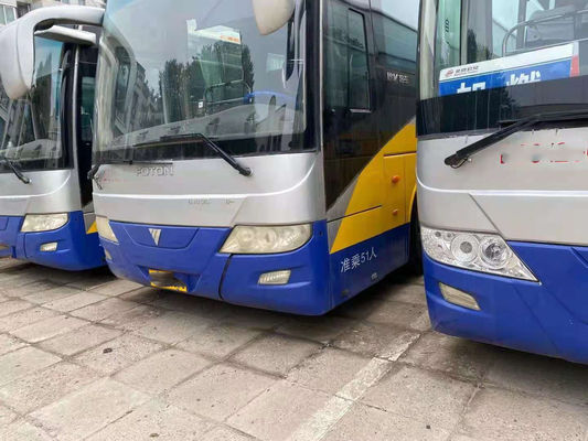 使用された観光バスのブランドはFotonバス51seats Yuchai後部エンジンの良質バス243kwを使用した