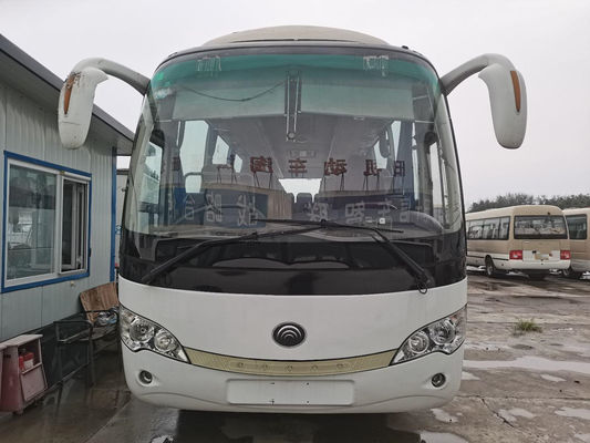 2013の年35の座席によって使用されたバスはYutongバスZK6888を使用したディーゼル機関を操縦するコーチ バスLHDを使用した