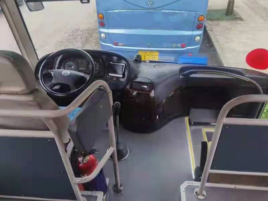 タンザニアKLQ6129 Yutongの長い使用されたコーチのより高いバスは65座席RHD前部エンジン2+3のレイアウトのトヨタ・コースター バスをバスで運ぶ