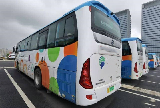 電気コーチ バスSLK6118 Shenlongバス注文のコーチ48seats贅沢なバス座席