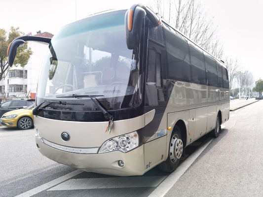 Yutong使用された都市バスは39の座席ディーゼル公共交通機関バスを秒針