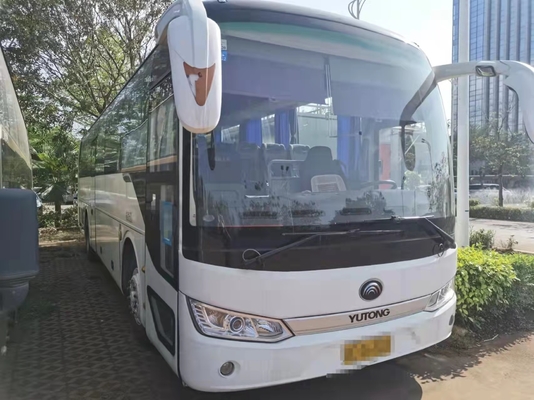 Yutong使用された都市バスはディーゼルLHDの贅沢な都市客車バスを使用した
