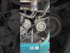 新入荷中古バス KLQ6112 45人乗り